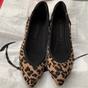 Anne Klein Flex Flats size 6.5